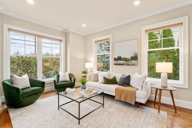 104-108 Hull St 108, Newton, MA 02460
