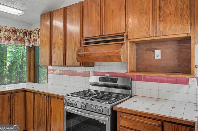 235 Emerald Cove Lane, Woodstock, GA 30189