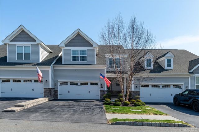 50 Stratford Lane, Wappingers Falls, NY 12590