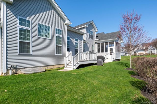 50 Stratford Lane, Wappingers Falls, NY 12590