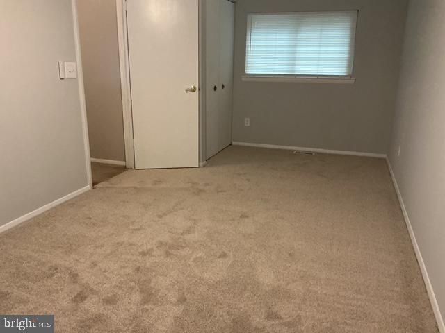 330 NATURE WALK LN, Pasadena, MD 21122