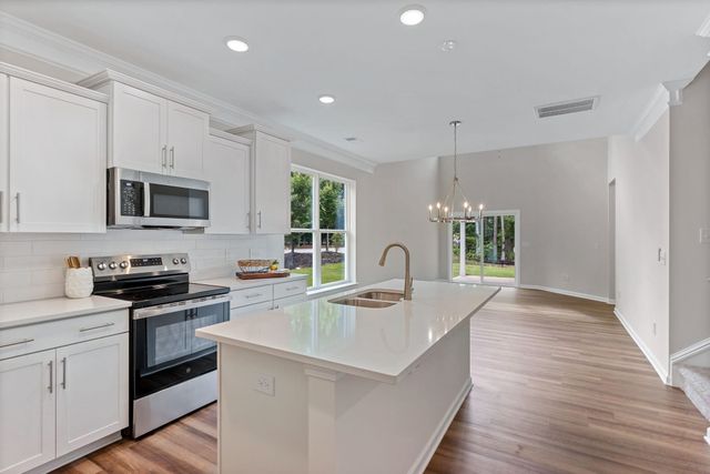 209 Spartina Court, Spartanburg, SC 29307