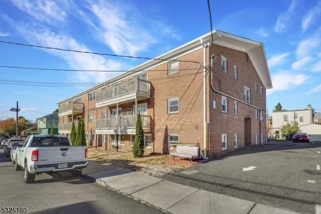 17 Cuozzo St B-5, Belleville Twp., NJ 07109