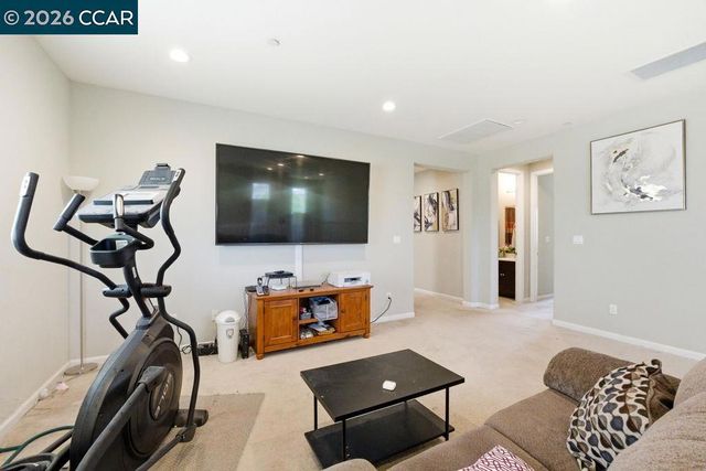 222 Wynn St, Oakley, CA 94561