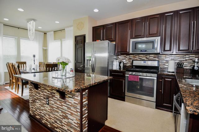 17143 GIBSON MILL RD, Dumfries, VA 22026