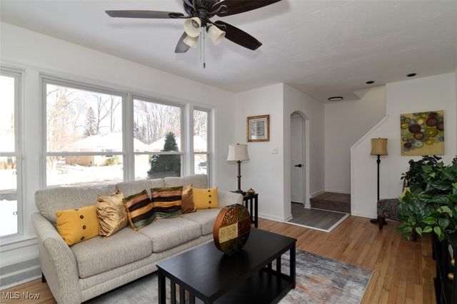 4380 Lucille Road, South Euclid, OH 44121