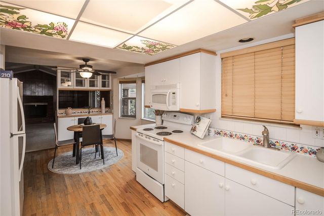 4677 E Euclid Avenue, Centennial, CO 80121
