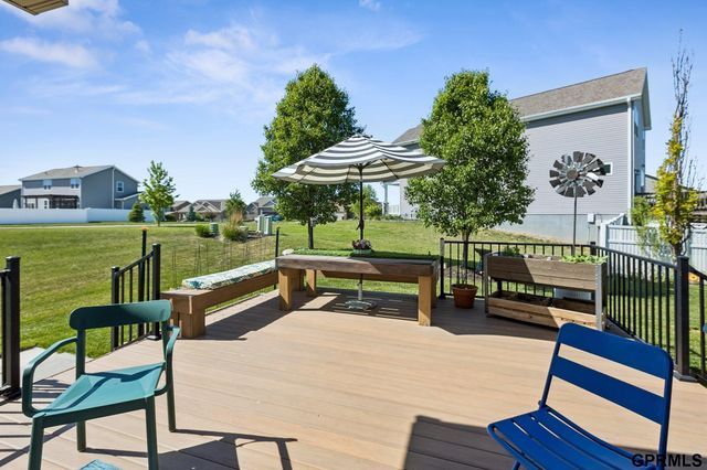 11458 Glenn Street, Papillion, NE 68046