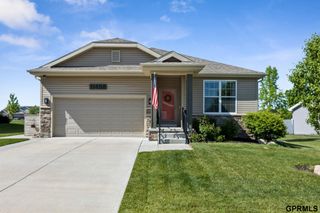 11458 Glenn Street, Papillion, NE 68046