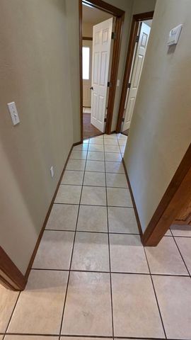 913 SW 37th Street 915, Moore, OK 73160