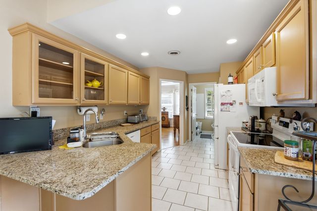 2953 Glenway Dr, Nashville, TN 37221