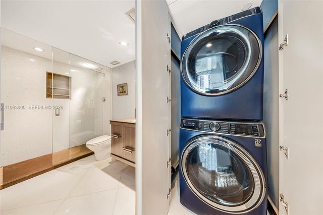 2821 N Ocean Blvd 806S, Fort Lauderdale, FL 33308