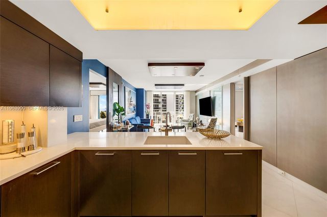 2821 N Ocean Blvd 806S, Fort Lauderdale, FL 33308