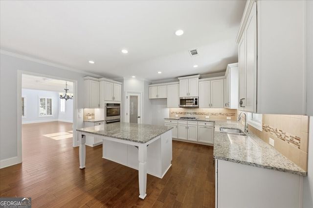 8930 Cobblestone Lane, Cumming, GA 30041