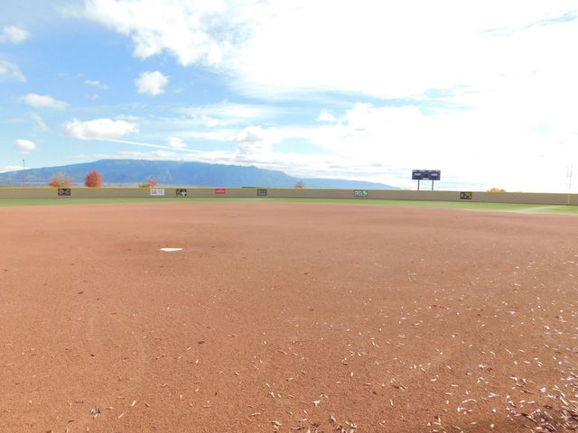 6704 Hamilton Road NE, Rio Rancho, NM 87144