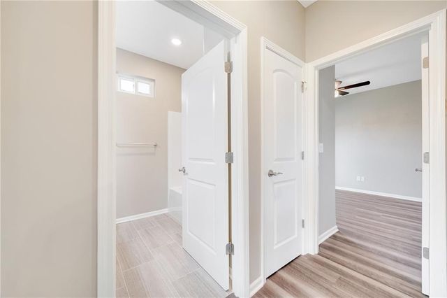413 NE Poplar Court, Oak Grove, MO 64075