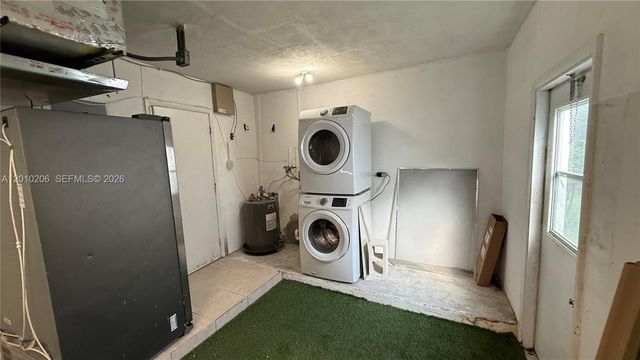 3021 NW 2nd Avenue, Pompano Beach, FL 33064