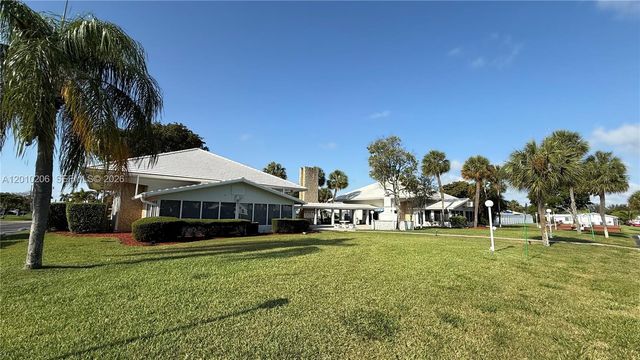 3021 NW 2nd Avenue, Pompano Beach, FL 33064