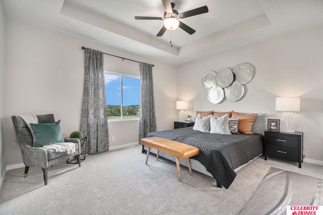 10620 Portage Drive, Papillion, NE 68046