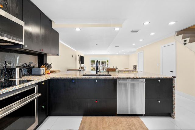 3756 NE 167th Street 44, North Miami Beach, FL 33160