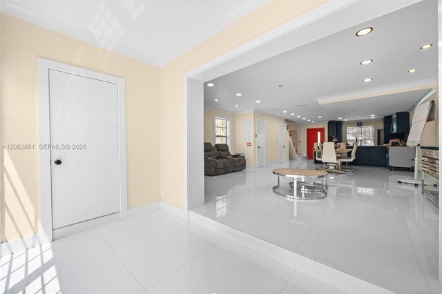 3756 NE 167th Street 44, North Miami Beach, FL 33160