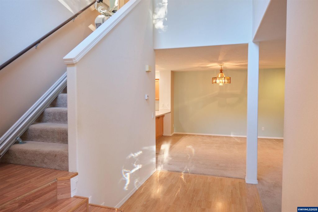 Image 16 of property listing at 2412 NW Meadows Dr, Mcminnville, OR 97128