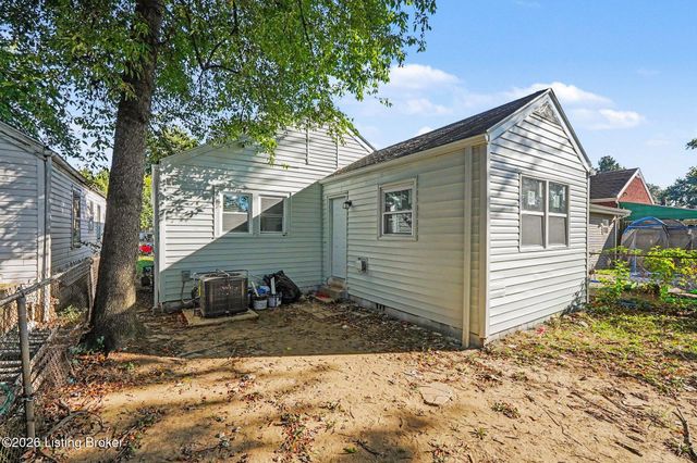 818 Dresden Ave, Louisville, KY 40215