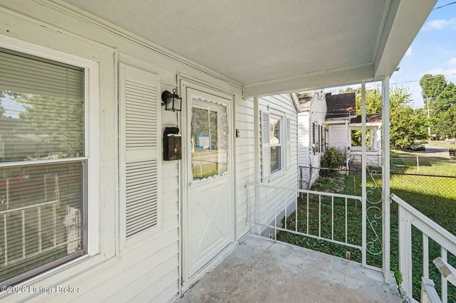 818 Dresden Ave, Louisville, KY 40215