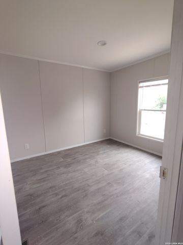 102 rosemary loop, New Braunfels, TX 78130