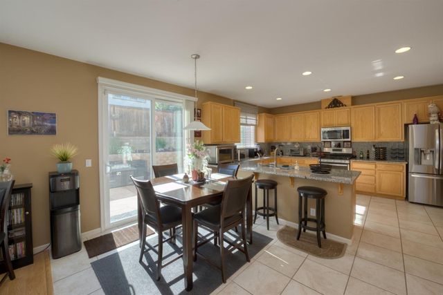 20833 Shrub Oak Dr, Patterson, CA 95363