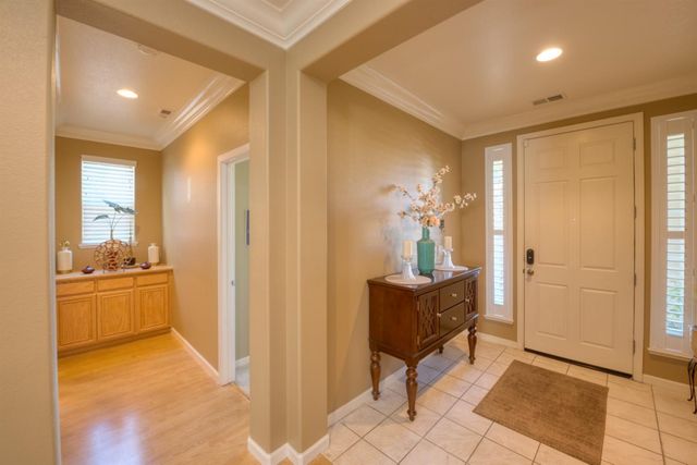 20833 Shrub Oak Dr, Patterson, CA 95363