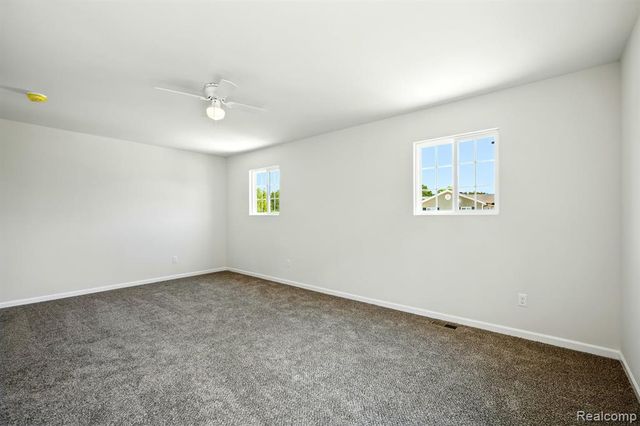 5744 Copper Tree Park, Waterford, MI 48327