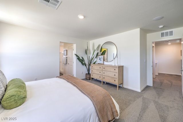 6047 Orchid Falls Street 8, North Las Vegas, NV 89081