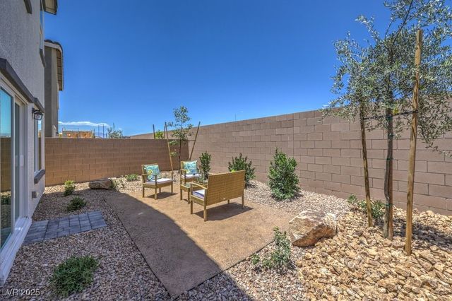 6047 Orchid Falls Street 8, North Las Vegas, NV 89081
