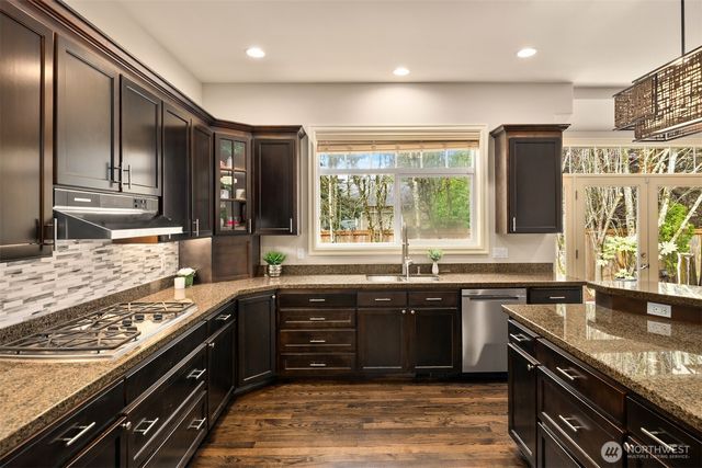 2411 98th Avenue NE, Clyde Hill, WA 98004