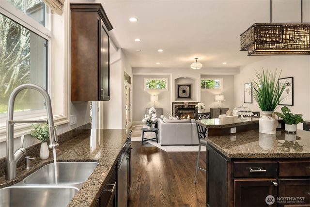 2411 98th Avenue NE, Clyde Hill, WA 98004