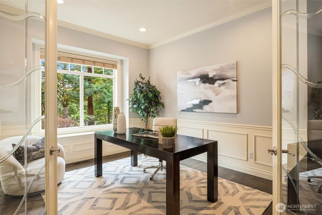 2411 98th Avenue NE, Clyde Hill, WA 98004