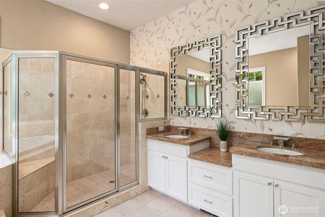 2411 98th Avenue NE, Clyde Hill, WA 98004