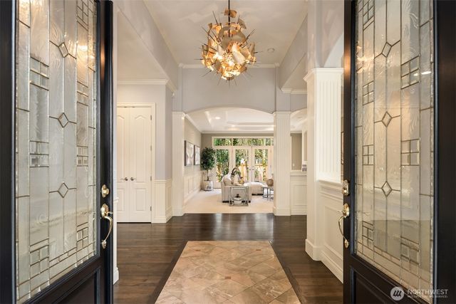 2411 98th Avenue NE, Clyde Hill, WA 98004