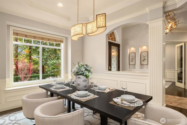 2411 98th Avenue NE, Clyde Hill, WA 98004