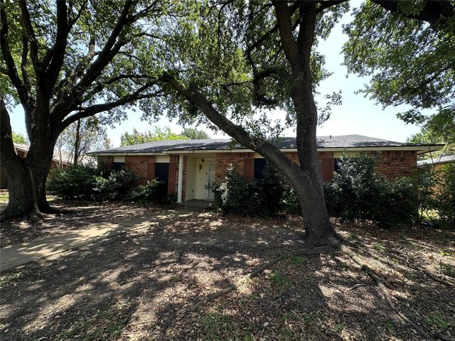 3138 Tres Logos Lane, Dallas, TX 75228