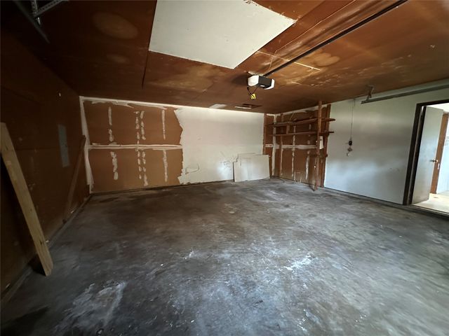 3138 Tres Logos Lane, Dallas, TX 75228