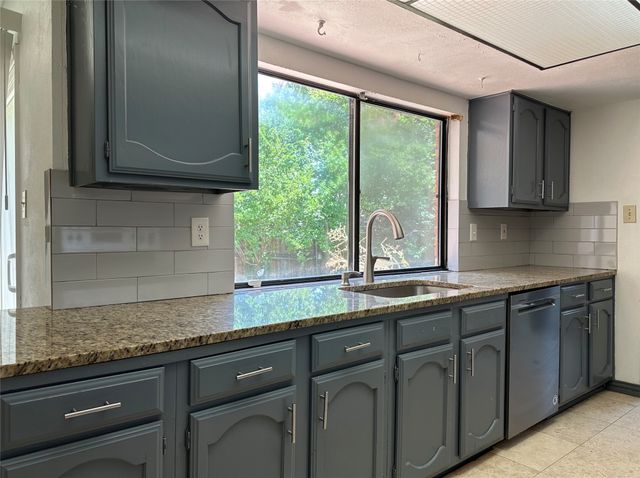 3138 Tres Logos Lane, Dallas, TX 75228