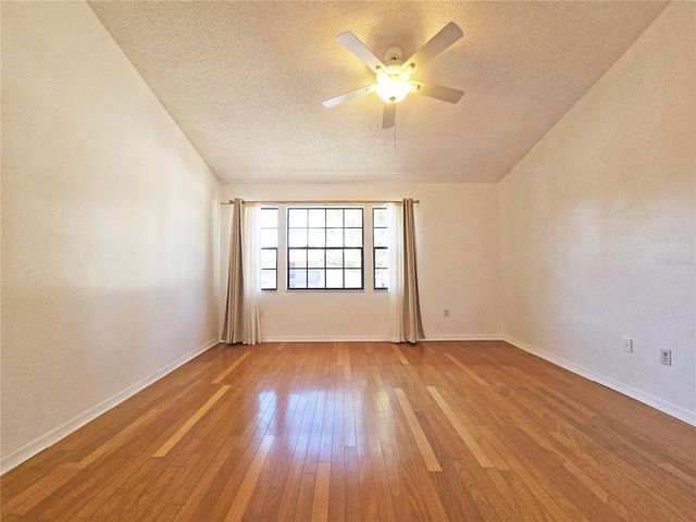 10488 SAINT TROPEZ PLACE 102, Tampa, FL 33615