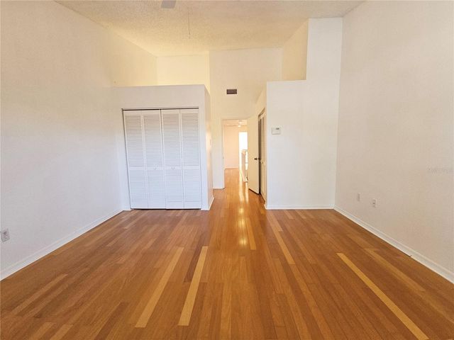 10488 SAINT TROPEZ PLACE 102, Tampa, FL 33615