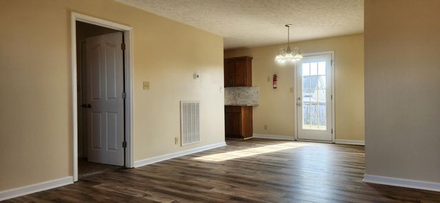 534 Oakmont Drive, Clarksville, TN 37042