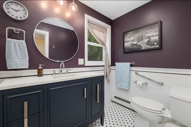 172 Broad Rock Rd, South Kingstown, RI 02879