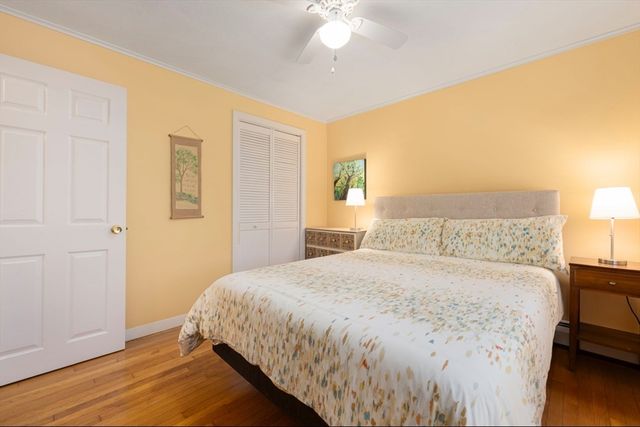 172 Broad Rock Rd, South Kingstown, RI 02879