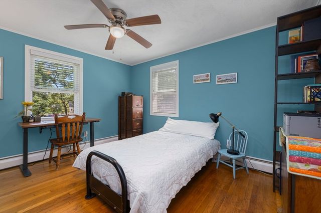 172 Broad Rock Rd, South Kingstown, RI 02879