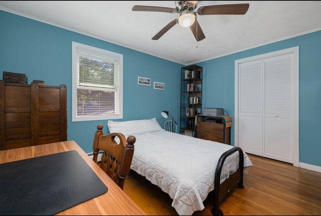 172 Broad Rock Rd, South Kingstown, RI 02879
